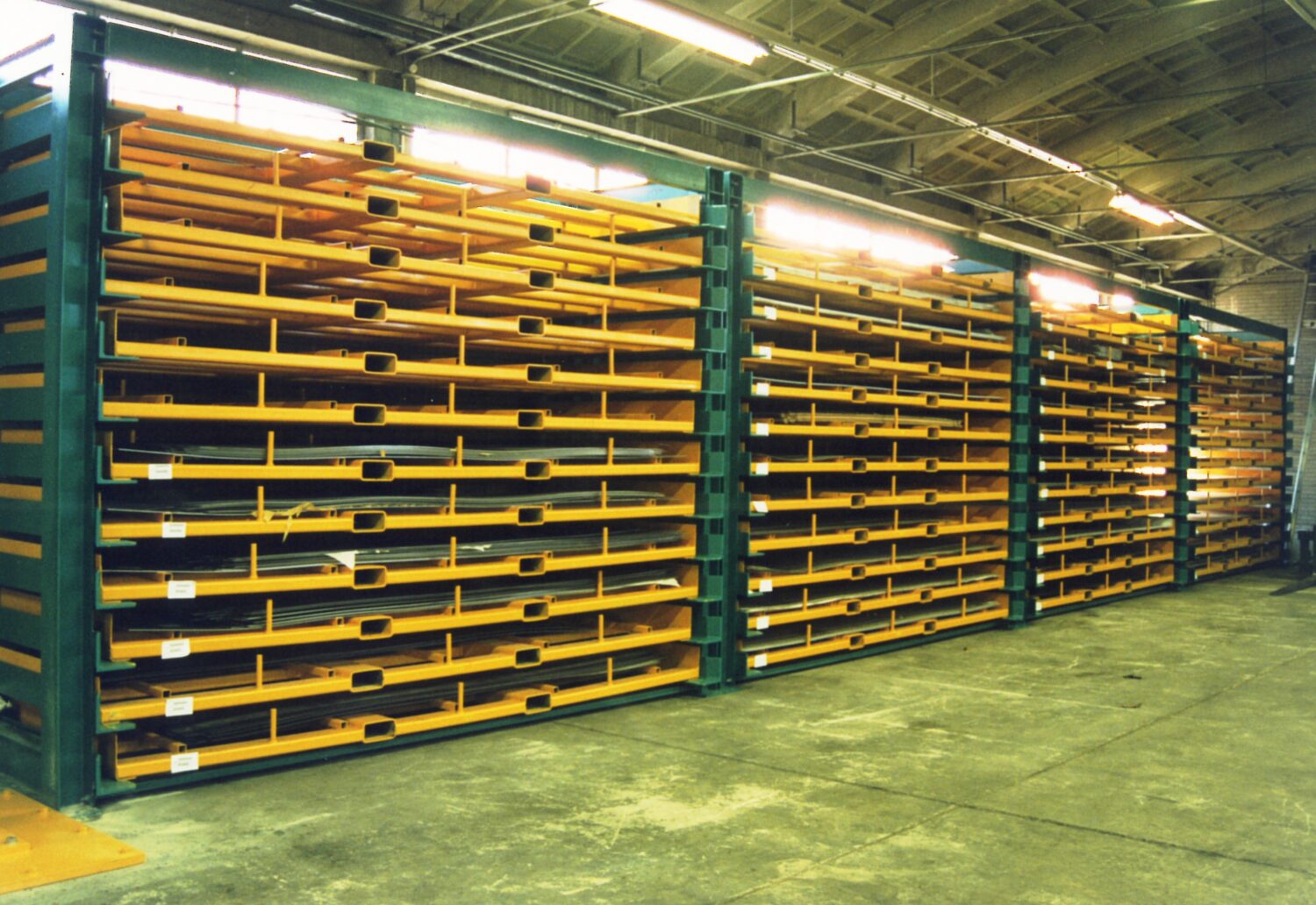 THIEL Plato - Horizontal Sheet Metal Storage